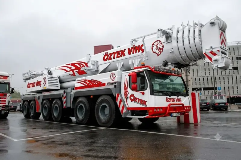 Gebze mobil vinç kiralama - Öztek Vinç ağır yük kaldırma